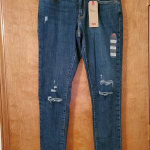 Women's Levis 711Skinny Jeans